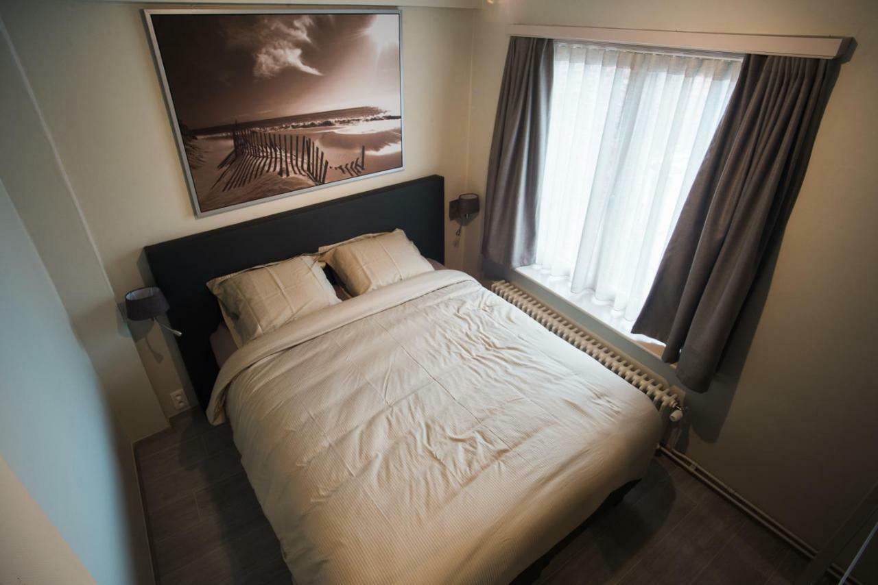 O-Mer Oostende ภายนอก รูปภาพ